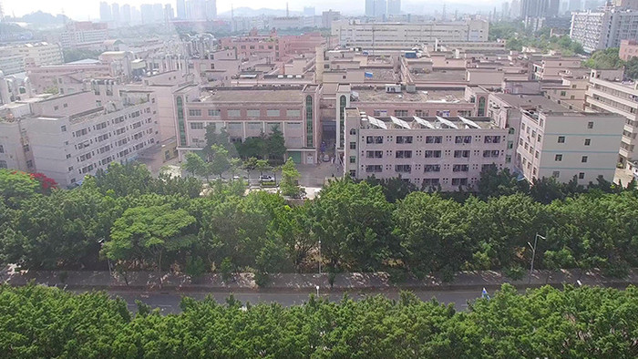 深圳市龙岗区旧工业厂区交通航拍视频