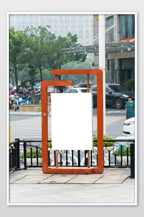 户外广告牌空白广告牌马路宣传广告摄影图