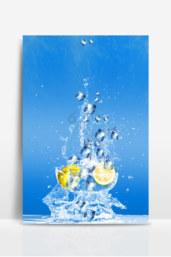 夏日冰水漂浮冰块清爽柠檬图片