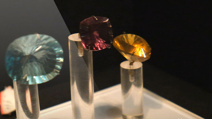 科普教育宝石矿石地址博物馆钻石红蓝黄宝石