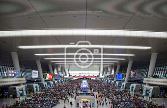 杭州东站高铁站内部候车室摄影图图片