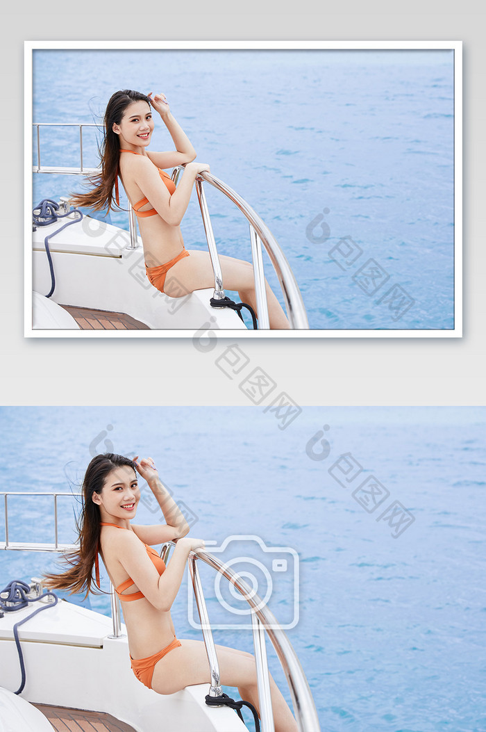 夏天海滨游艇坐在船边的泳装比基尼美女