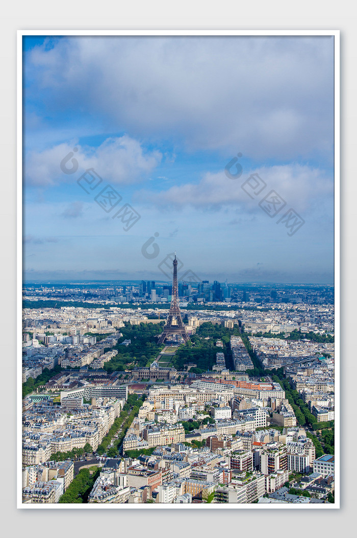 蓝色天空法国巴黎铁塔地标全景图