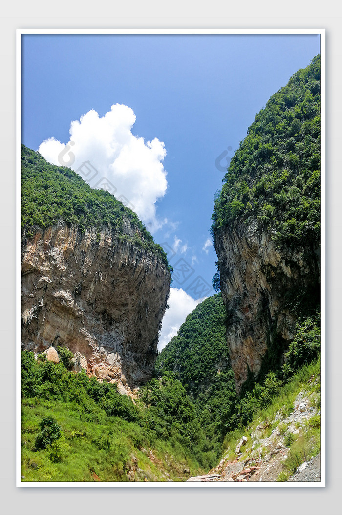 奇特山峰摄影图片