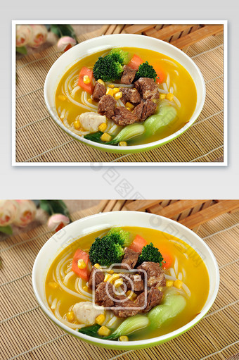 咖喱牛肉米线摄影图片