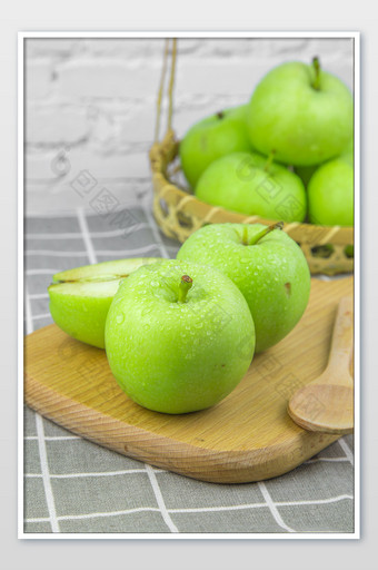 清新热带夏季的青苹果水果摄影图