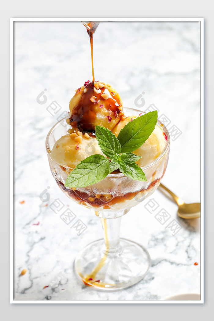 夏季冰淇淋焦糖清凉配图素材图片图片