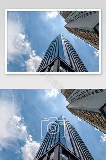 蓝色背景的商务楼宇建筑摄影图片