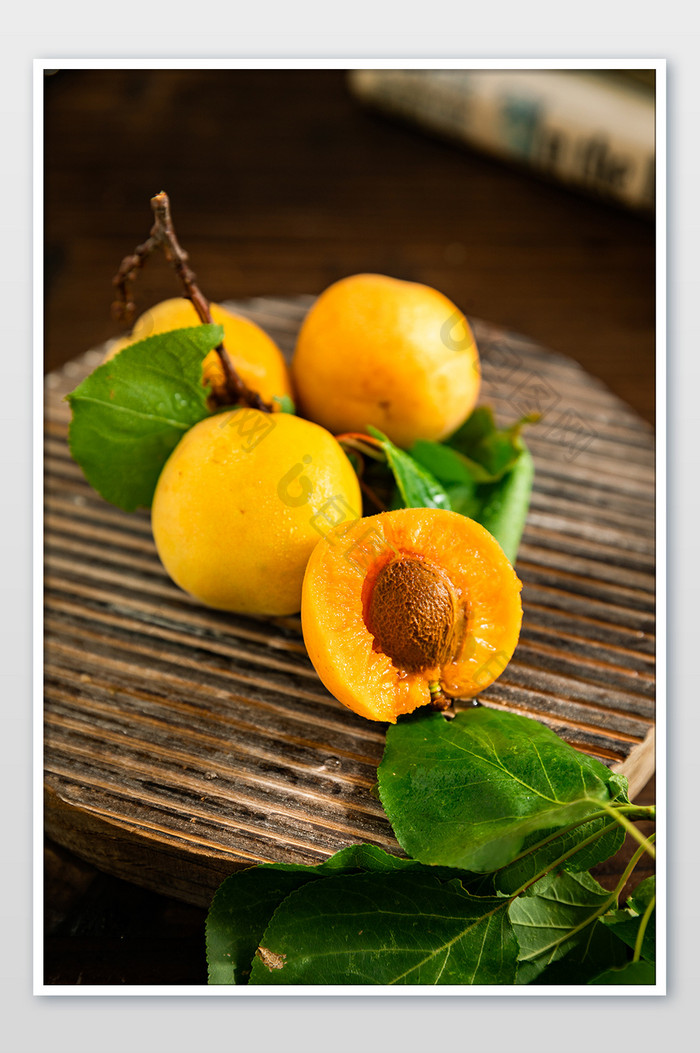黄色杏子美味水果美食摄影图片