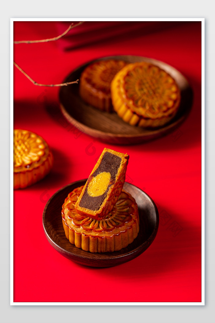 月饼摄影图片素材免费下载,本次作品主题是摄影图,使用场景是节日假日