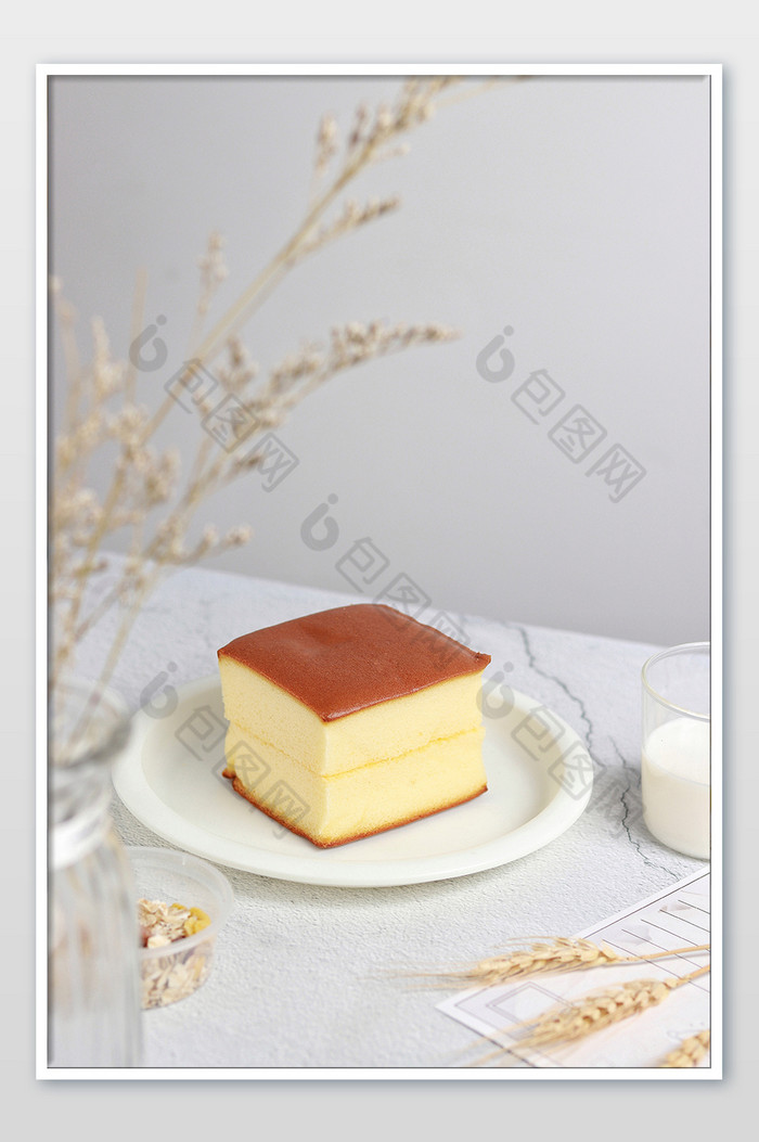 早餐烘焙芝士蜂蜜蛋糕牛奶图片图片