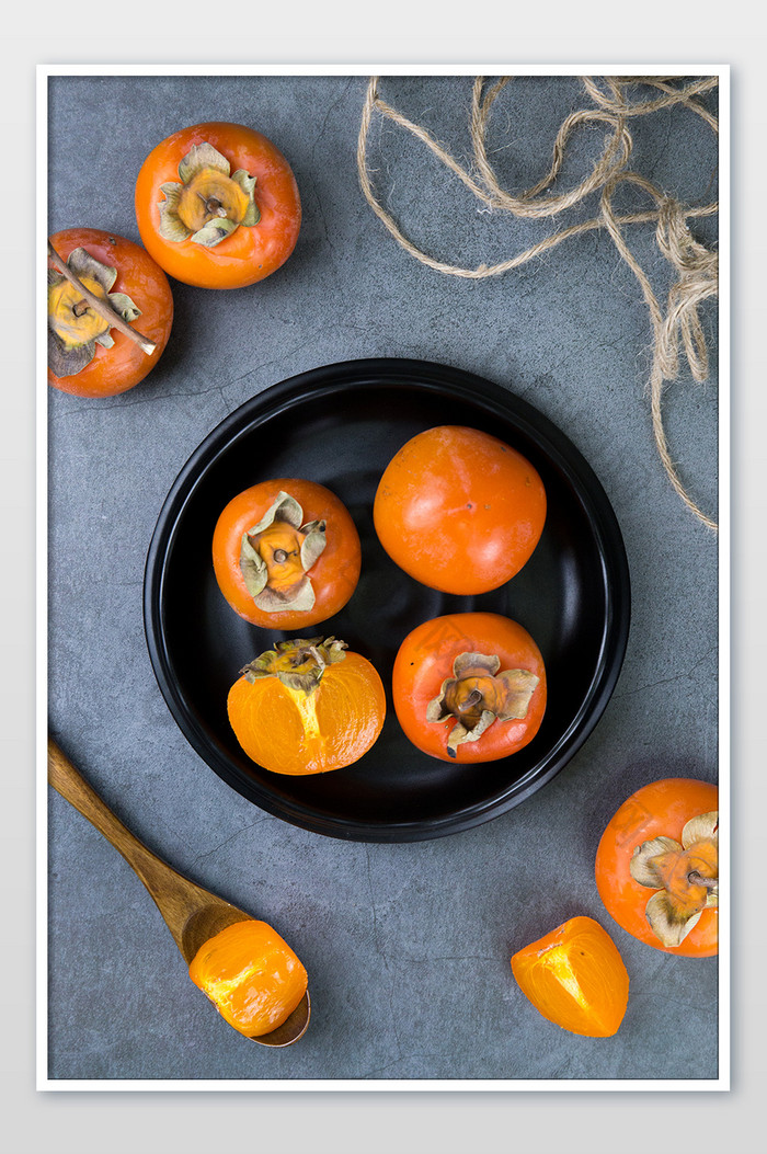 竖版摆盘拍摄秋季应季水果柿子图片图片