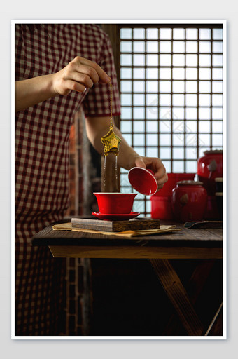 中国红茶道茶盏茶叶摄影图片