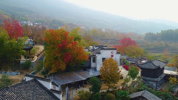 航拍高清皖南塔川秋色