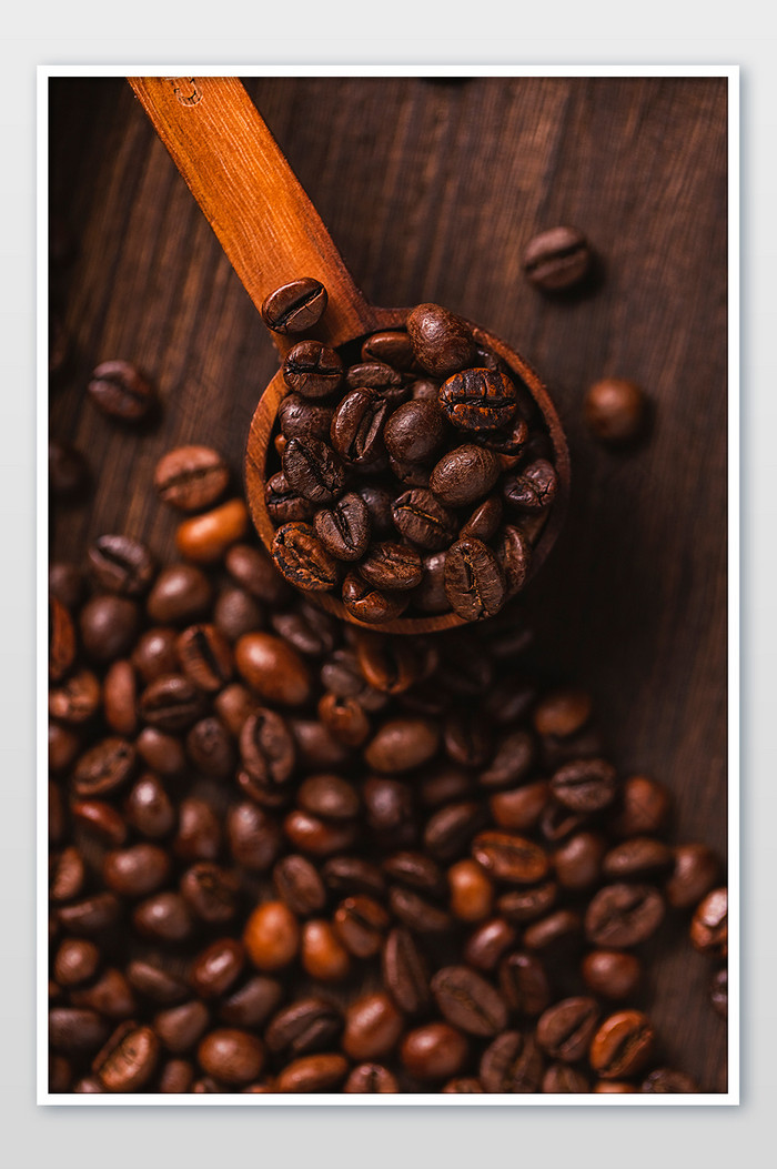 一勺咖啡豆竖构图海报图片图片
