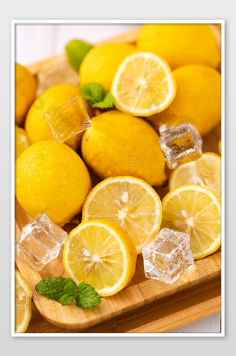 夏日清凉柠檬冰块背景图图片