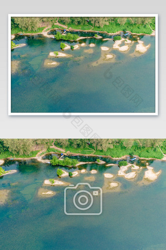 俯拍江边渔船摄影图片