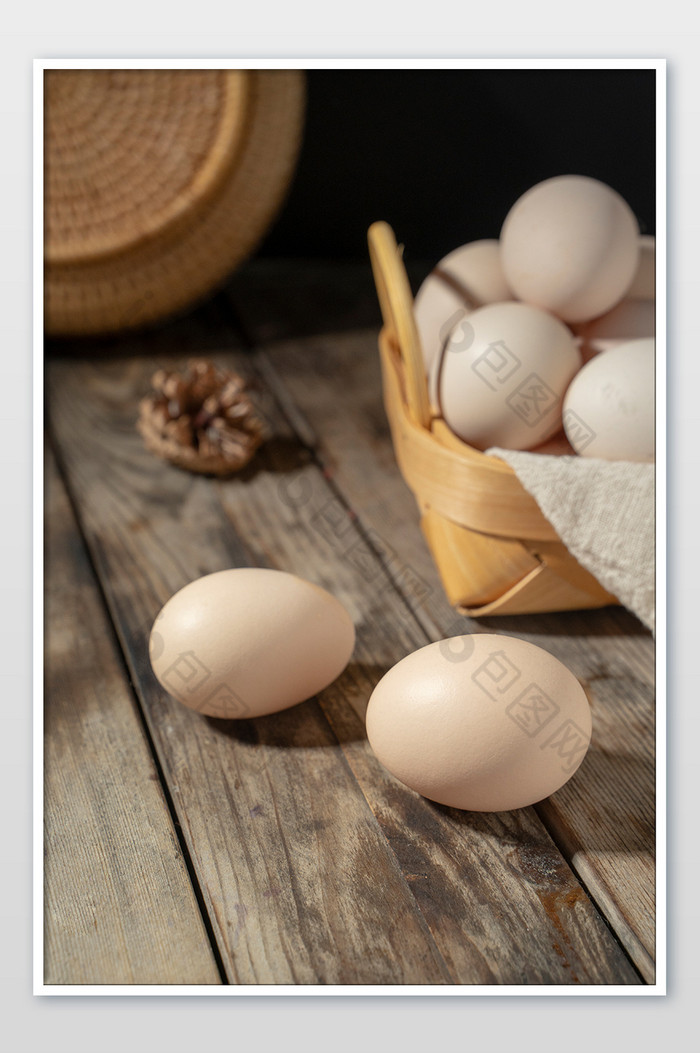 健康新鲜自然土鸡蛋图片图片