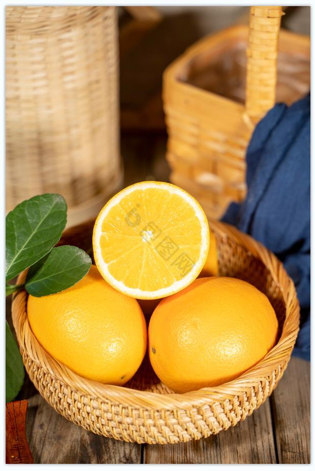 冬季新鲜水果橙子切面图图片
