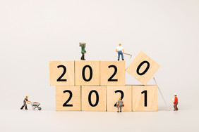 迎接2021告别2020创意跨年海报