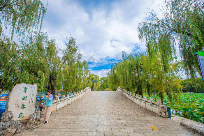 昆明地标建筑图片-昆明地标建筑素材免费下载-包图网