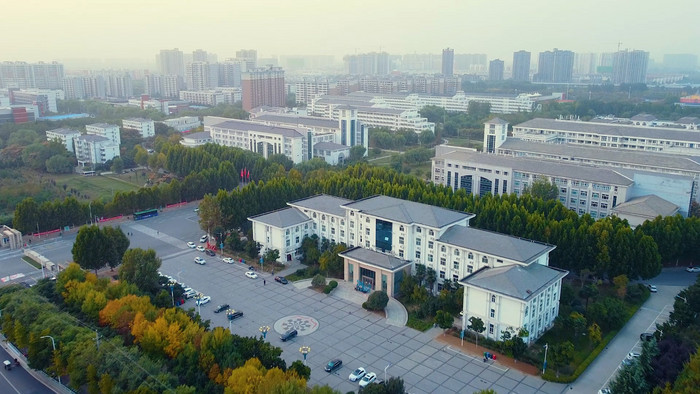 航拍郑州龙子湖高校园区河南财政金融学院