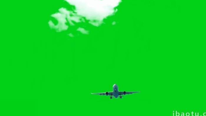飞机从云朵飞过合成素材