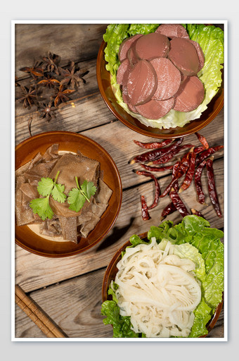 火锅千层猪血毛肚新鲜配菜涮菜食摄影图图片