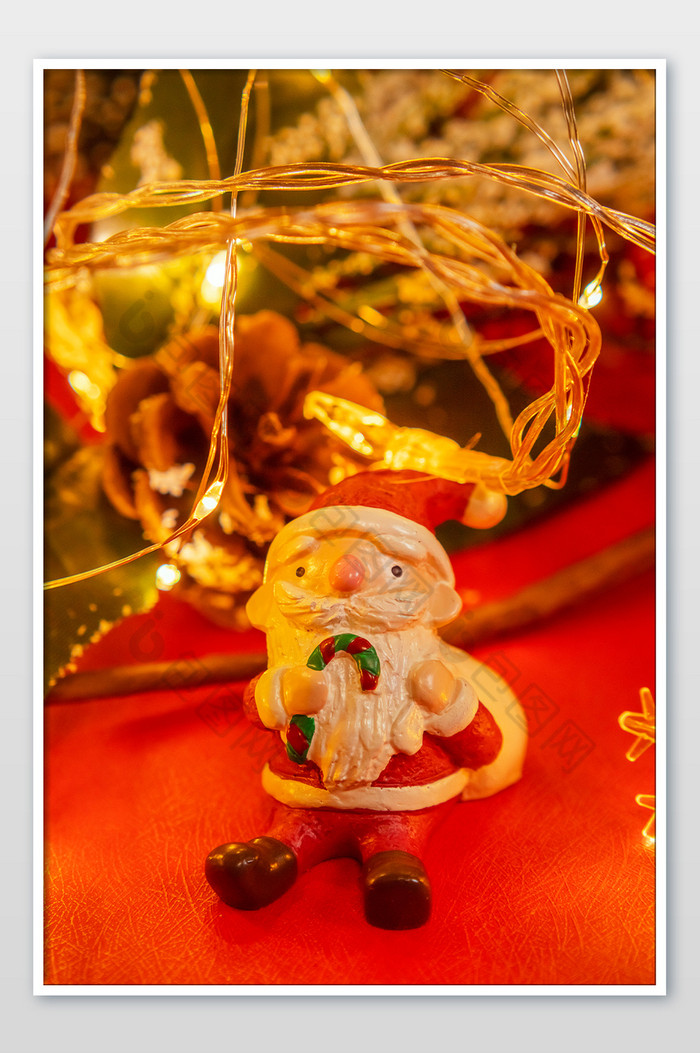 圣诞老人暖光红色背景圣诞海报图片图片