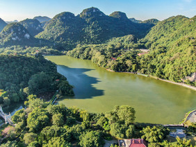 航拍广西柳州大龙潭4A风景区摄影图片