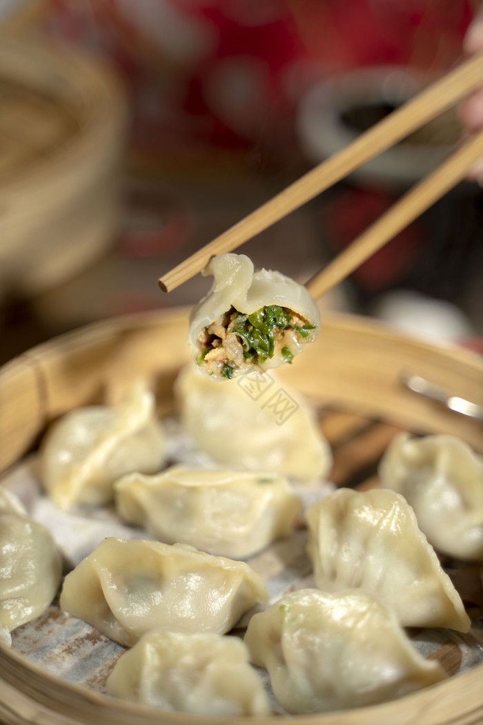 饺子包饺子韭菜饺子图片