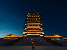 大气甘肃兰州黄河楼夜景