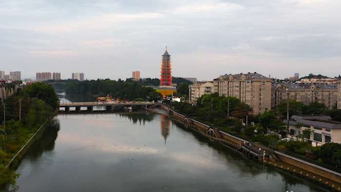 航拍中华门城门南京4A级风景区秦淮河