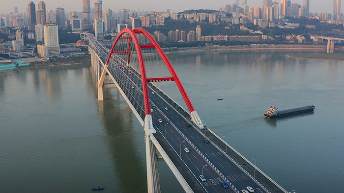 大气航拍重庆菜园坝长江大桥视频素材