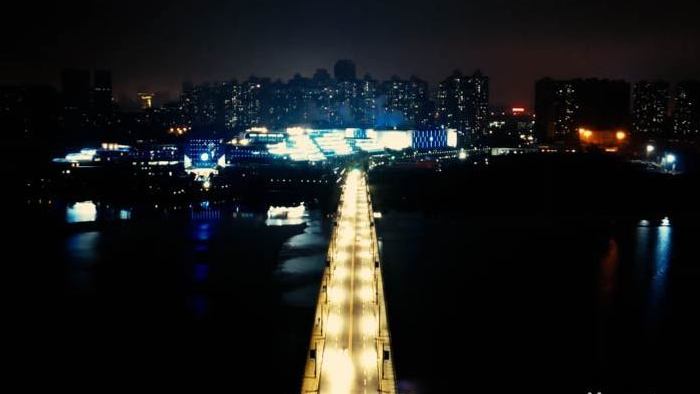 震撼武汉南湖大桥车流夜景拍摄片头