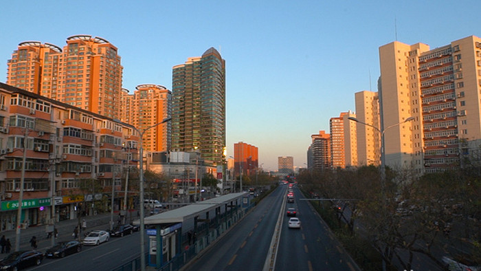 北京朝阳高碑店街道城市车流延时摄影