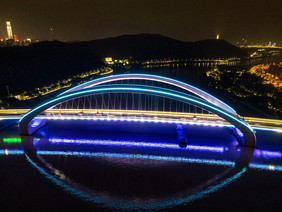 航拍南宁跨江大桥夜景摄影图片