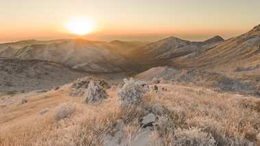 延时摄影雪山日出