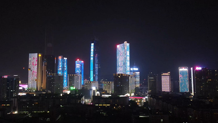 航拍广州东莞世贸中心夜景