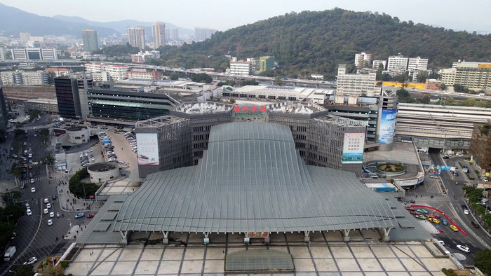 航拍广州东火车站