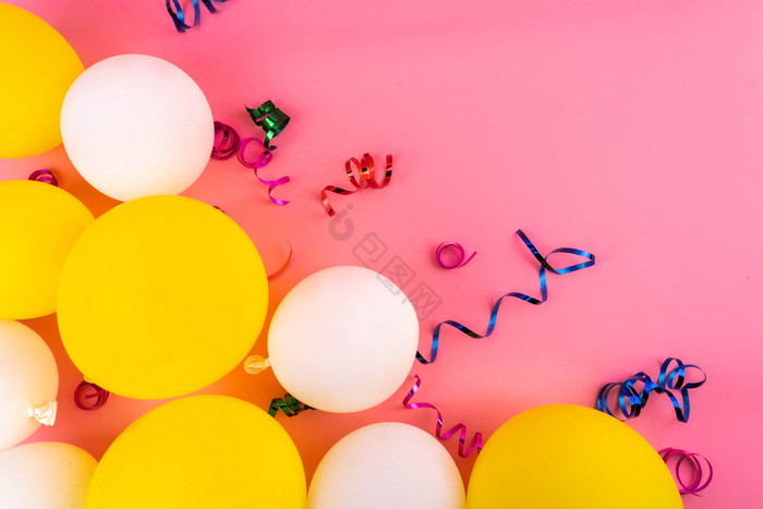 丝带装饰彩色气球图片