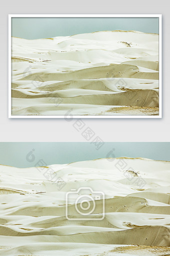 青海湖沙岛蜿蜒的沙丘图片