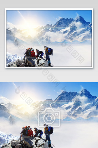人物励志朝阳晨光团结拼搏雪山摄影图片