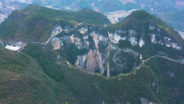 4K航拍重庆云阳龙缸天坑自然溶洞地貌风景