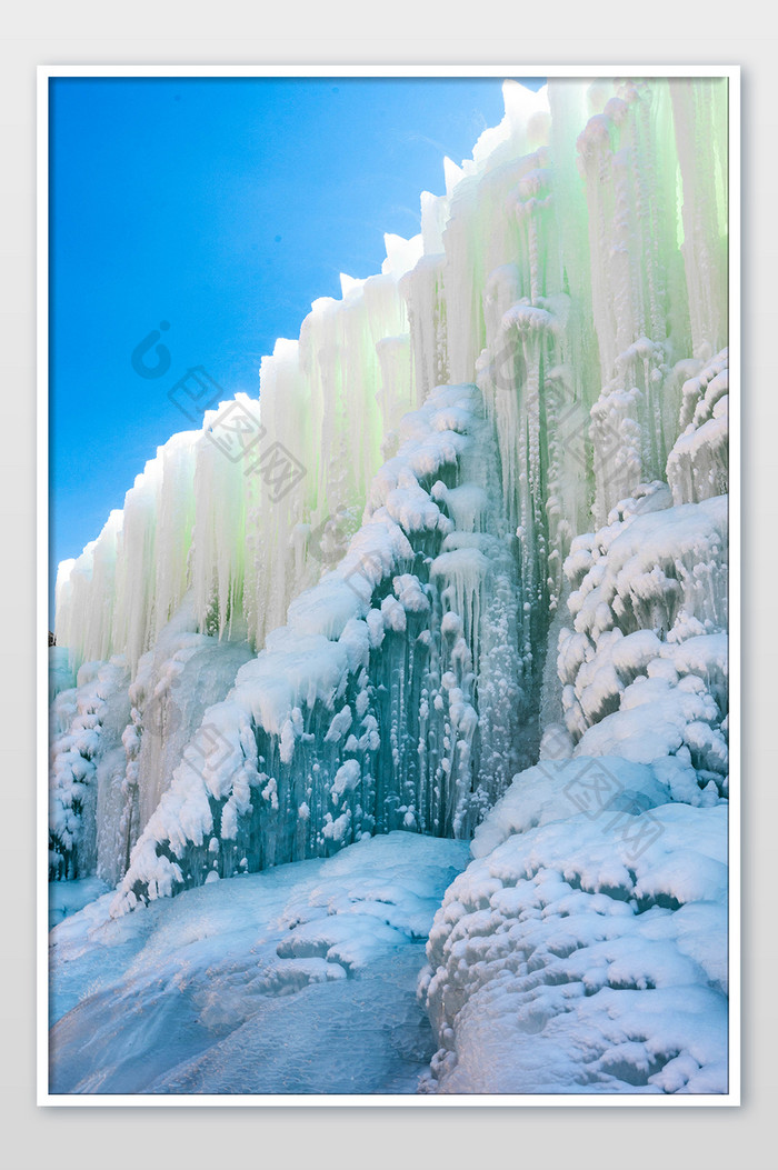 冬季冰挂冰块摄影图