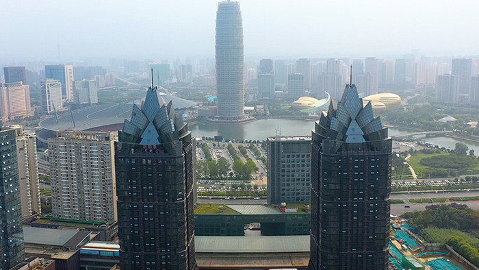 震撼郑州大玉米城市高楼建筑航拍素材