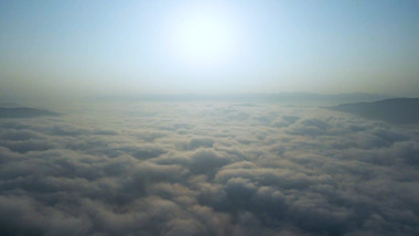 4K天空云海金色日出大气风景