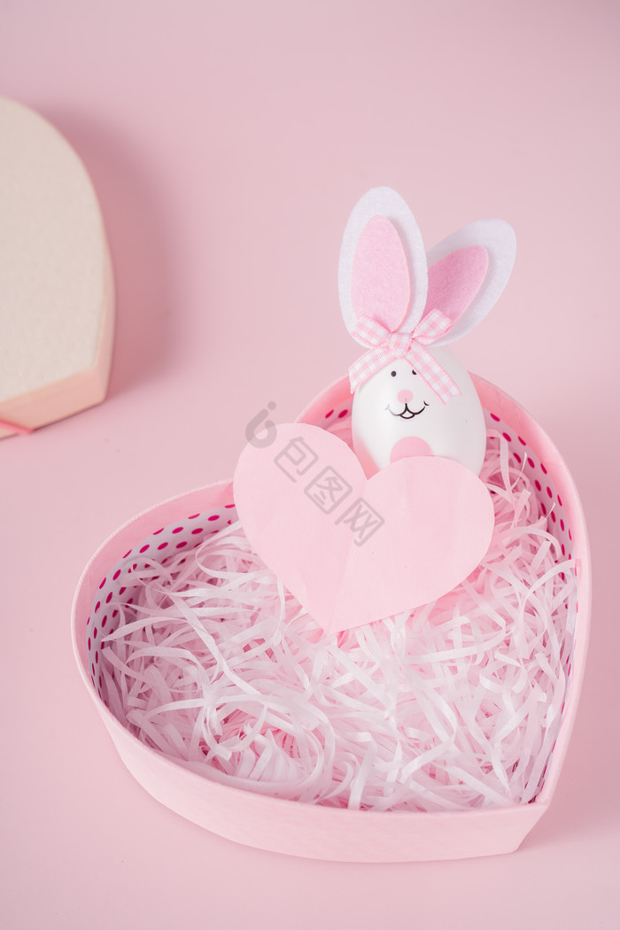 粉色可爱复活节兔子摄影图图片