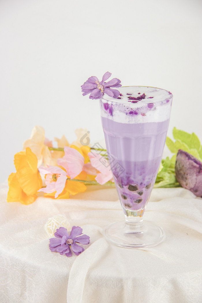 特色紫薯奶茶摄影图图片