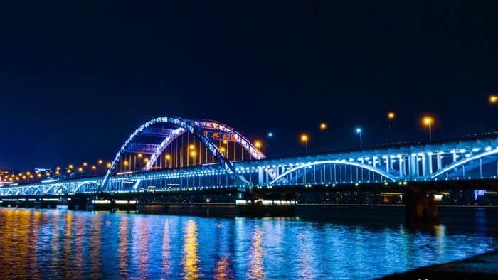 震撼8K杭州复兴大桥夜景急速车流